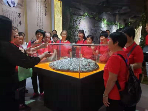 中國(guó)靈芝十大品牌|仙客來(lái)靈芝|仙客來(lái)靈芝破壁孢子粉|仙客來(lái)孢子油|仙客來(lái)靈芝飲片|仙客來(lái)破壁孢子粉|仙客來(lái)靈芝中藥飲片|馳名商標(biāo)|www.sinishell.cn|