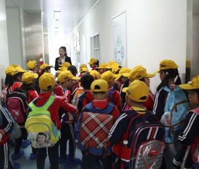 800余名師生、家長(zhǎng)在仙客來開展社會(huì)實(shí)踐活動(dòng)