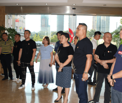 贛州市章貢區(qū)新聯(lián)會到仙客來公司交流學(xué)習