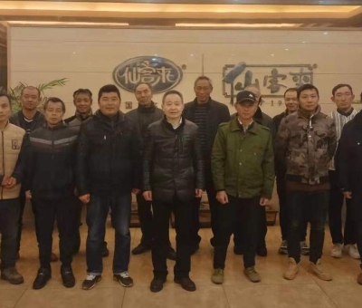 質量在手中  安全在心中|新年伊始  享受國務院特殊津貼專家、潘新華董事長情暖工地建設者