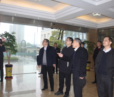 江西省委統(tǒng)戰(zhàn)部副部長、省民宗局局長曹國慶蒞臨仙客來公司調(diào)研民族團結進步創(chuàng)建示范工作
