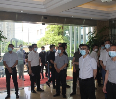 九江市委副秘書長劉海波等領導及全市改革辦主任（聯絡員）蒞臨仙客來現場觀摩及調研